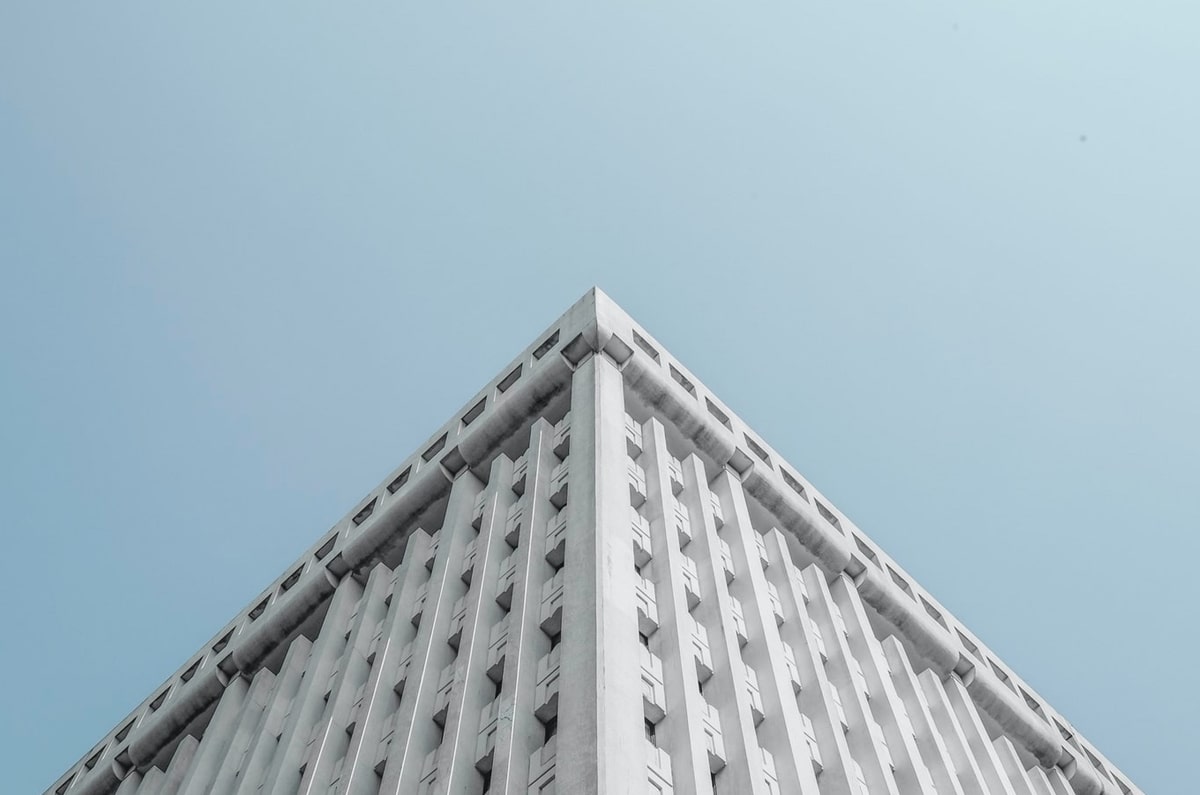 体坛午爆｜切尔西三球完胜十人巴萨，U16国足今晚迎战文莱队